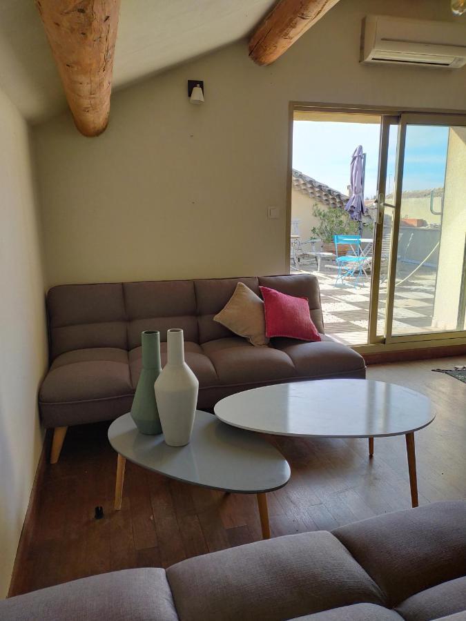 Purani Apartment Jonquieres  Exterior photo